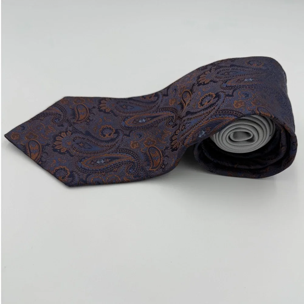 Tommy Hilfiger this tie